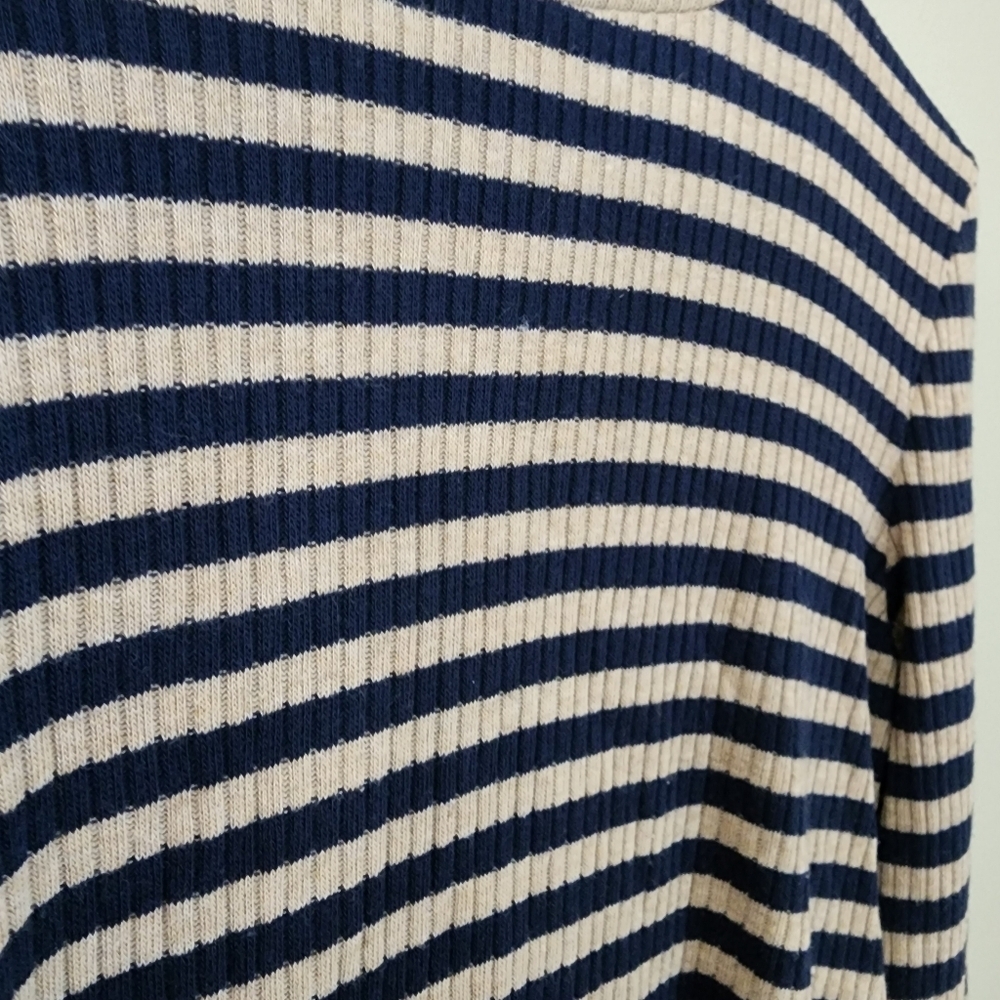 J Crew size M navy and tan stripes lightweight turtle nick Top - Picture 4 of 5